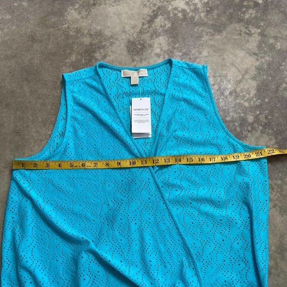 Michael Kors Shirt Womens 0X Aqua Blue‎ Eyelet Stretch Faux Wrap Top Sleeveless - Picture 2 of 11